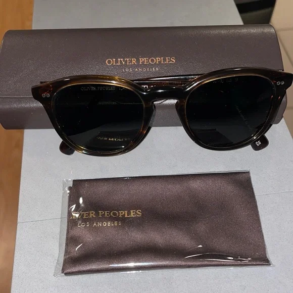 Oliver Peoples | Accessories | Oliver Peoples Sunglasses  display picture 1